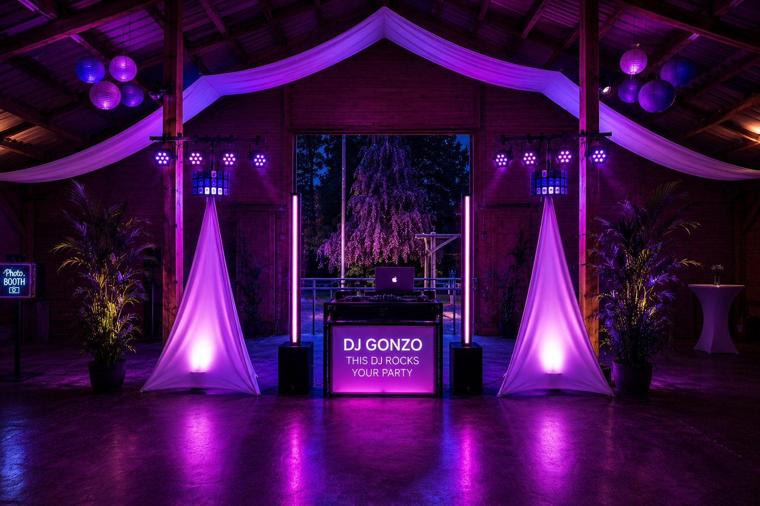 DJ Gonzo Setup in Magenta und Blau